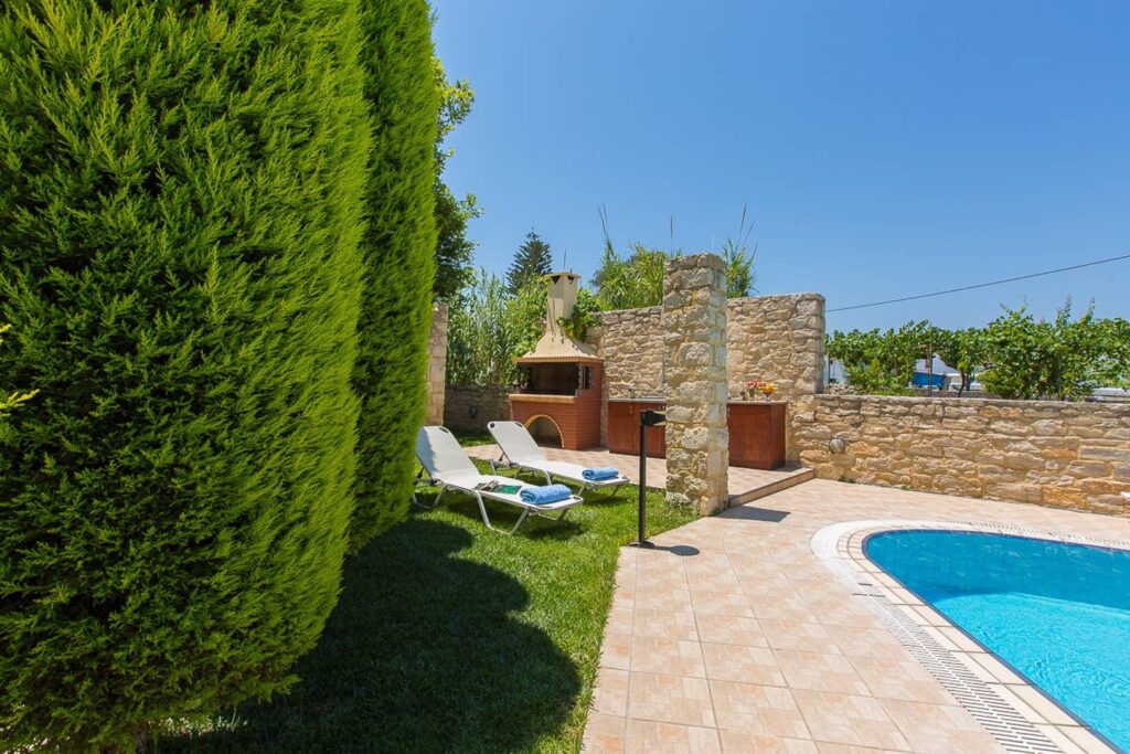 Christina-Villa (1)