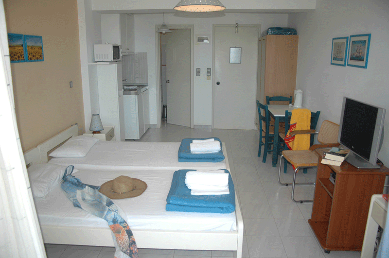 Pbelis-inside-room-view-GALLERY.._1541_Gallery
