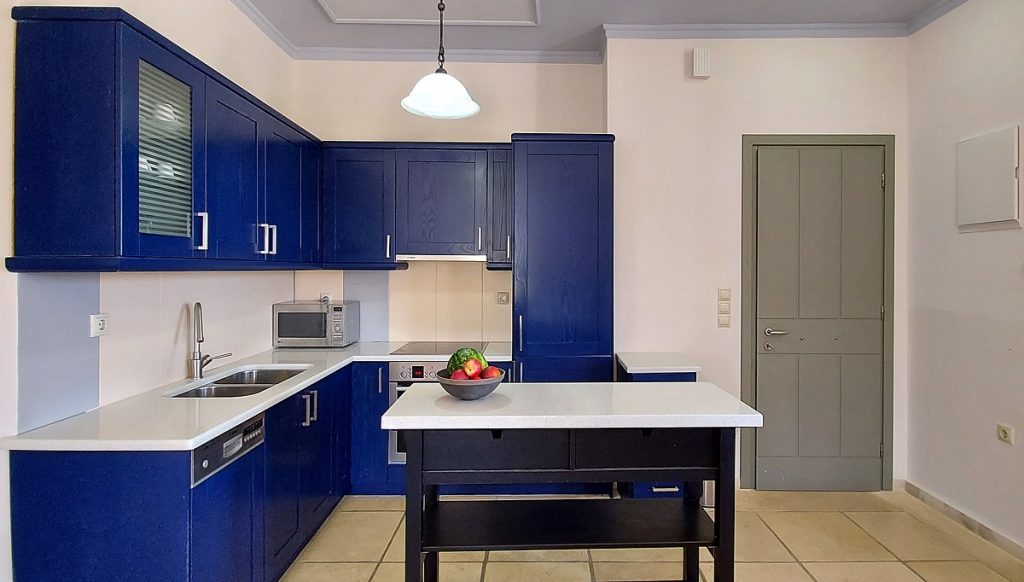 blue-apartment_02-1024x582